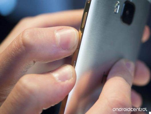 How to take and save the screenshot on HTC One M9
