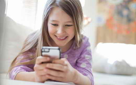 Best apps to monitor kids cellphone