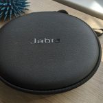 Análise de fone de ouvido com cancelamento de ruído ativo Jabra Elite 85H  
