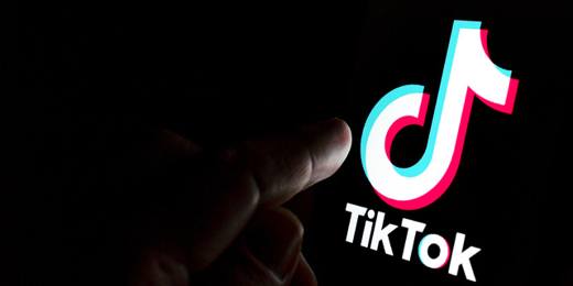 Como fazer TikTok preto