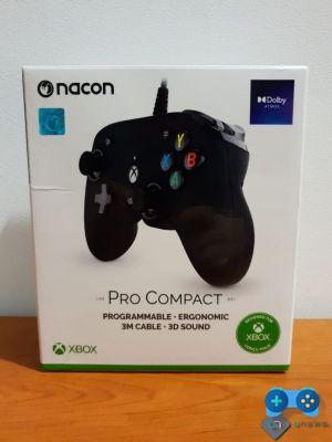 Revisión del controlador compacto NACON Pro para Xbox