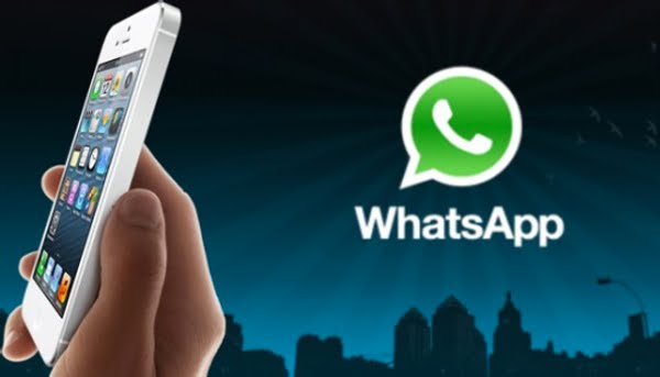 WhatsApp: taxa anual para novos downloads também no iPhone