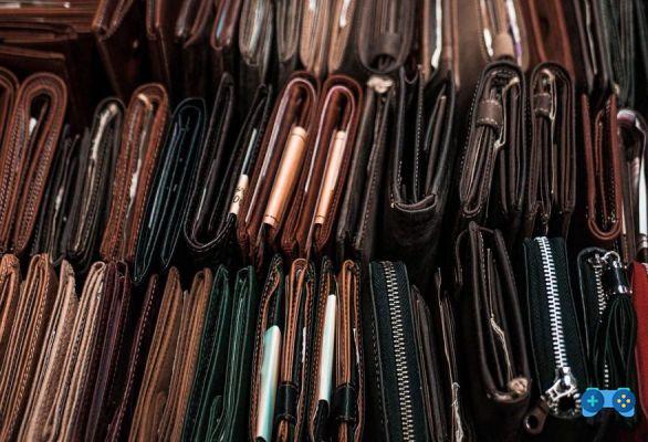 Fashion, men's wallets: the encyclopedia of formats