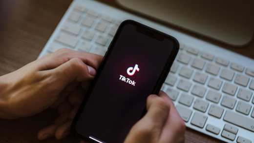 Como adquirir a conta antiga do TikTok