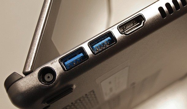 Difference between Thunderbolt ports and USB 3.0 ports