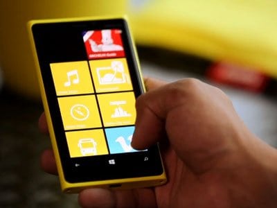 How to take and save the screenshot on Nokia Lumia